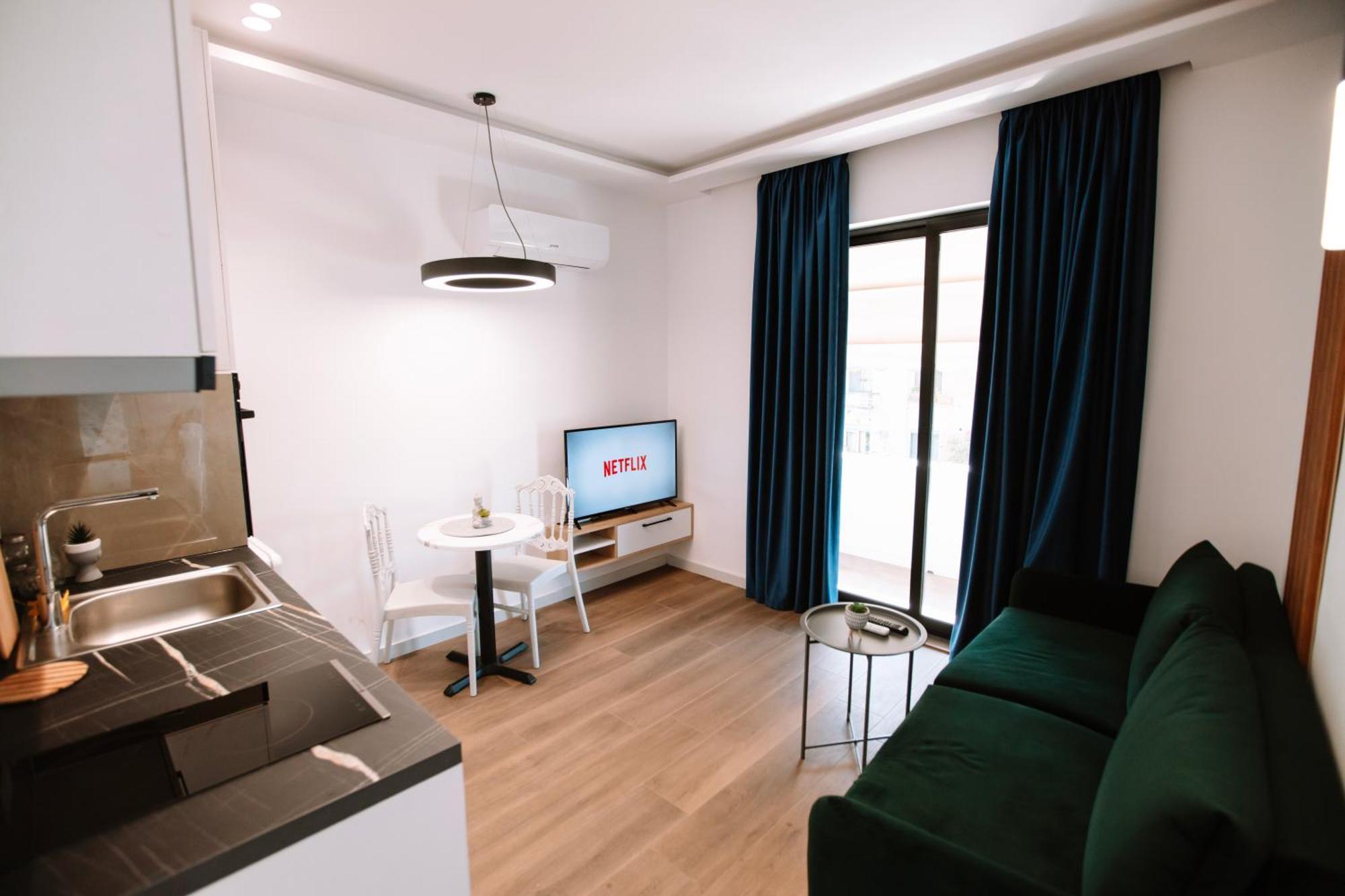 Barrikada Str Modern Apartments - The Nest Τίρανα Εξωτερικό φωτογραφία