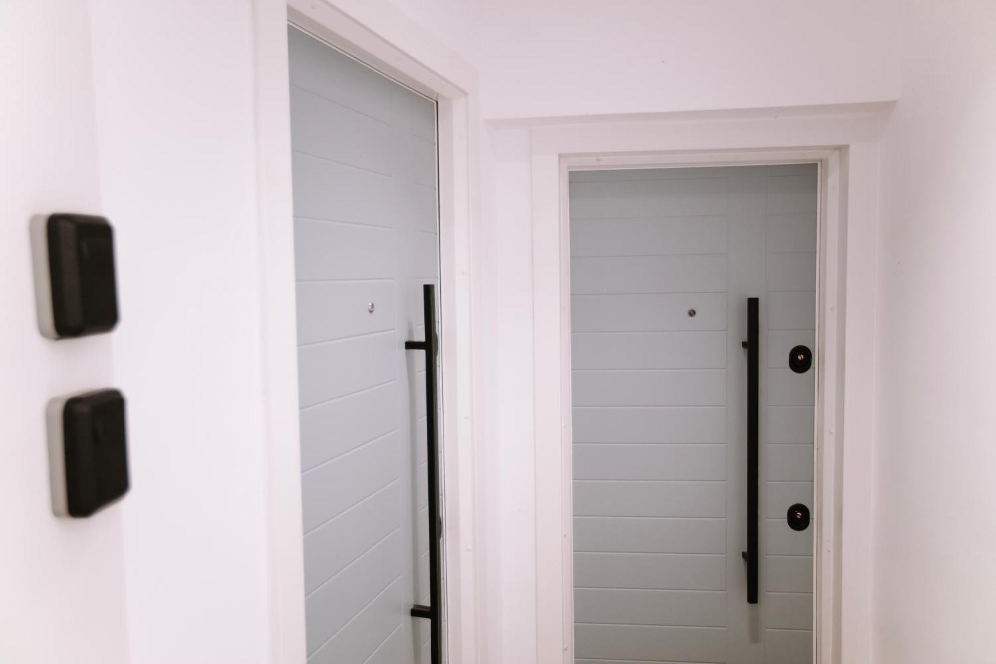 Barrikada Str Modern Apartments - The Nest Τίρανα Εξωτερικό φωτογραφία